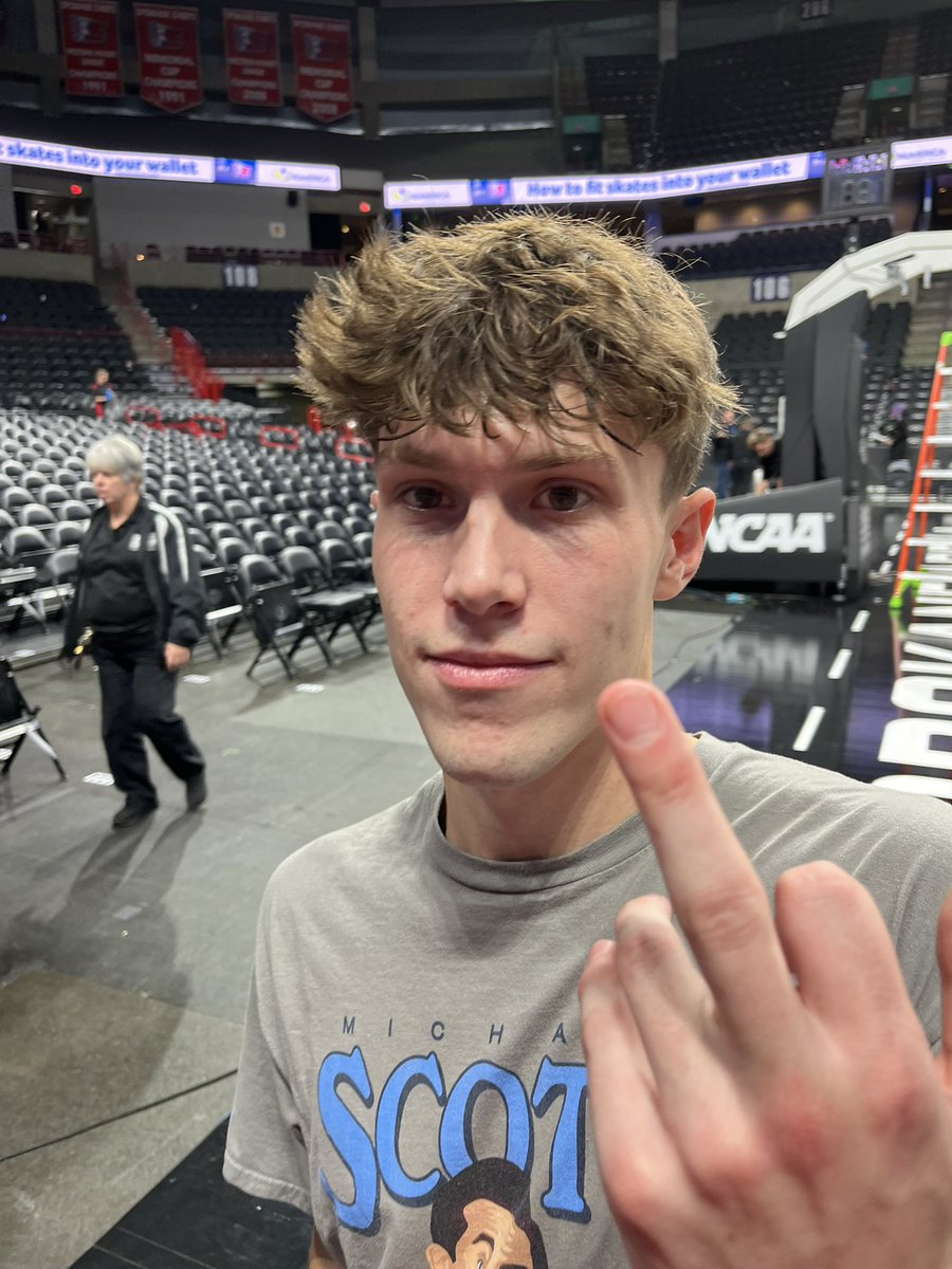 <a href="/barstoolsports/">Barstool Sports</a>