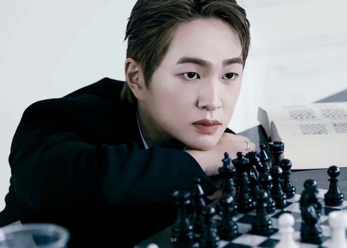 sunrise_onew's tweet photo. ♟️

#온유 #ONEW #オニュ https://t.co/F54E7TwGD6