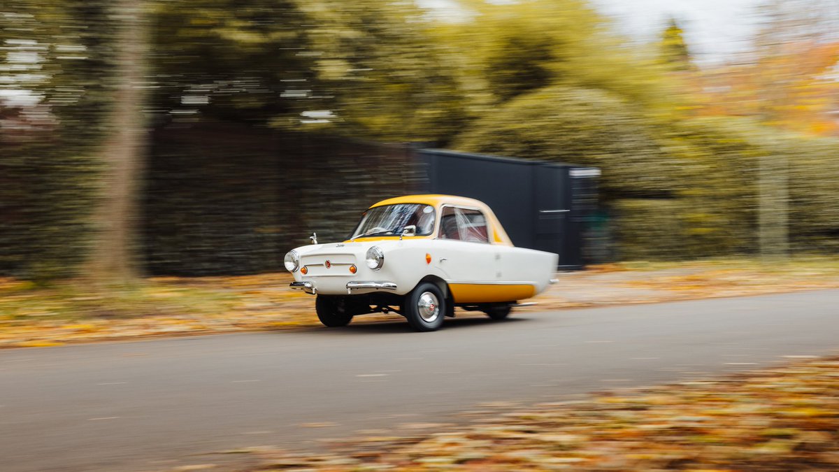 aut0mob's tweet photo. One of the few microcars designed by a famous styling studio Michelotti: the Frisky Family Three. "Family Three" denotes that there's supposed to be enough room for a family with a child. Would you take it for a school run? ๐ #MicrocarMonday
๐ธDennis Noten https://t.co/V5kmgto3ez