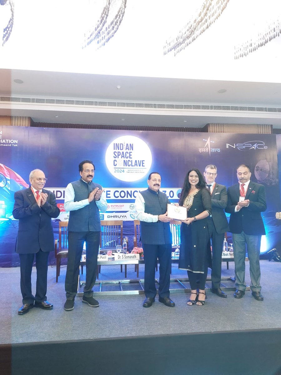 ISpA_India's tweet image. THE INDIAN SPACE CONCLAVE 2024. #ISC24

Space Industry Awards.

congratulations on receiving the awards

#oneweb #EutelsatOneWeb