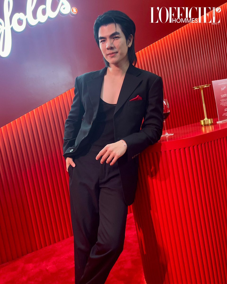 Snook_Nutta2345's tweet photo. สายลมต้องเหมันต์
#Rapberry https://t.co/uqWvxBsf1J