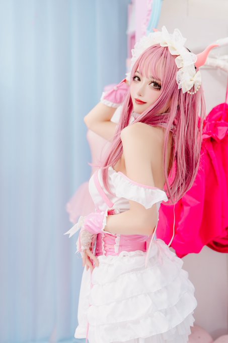 Twitterのコスプレ画像32