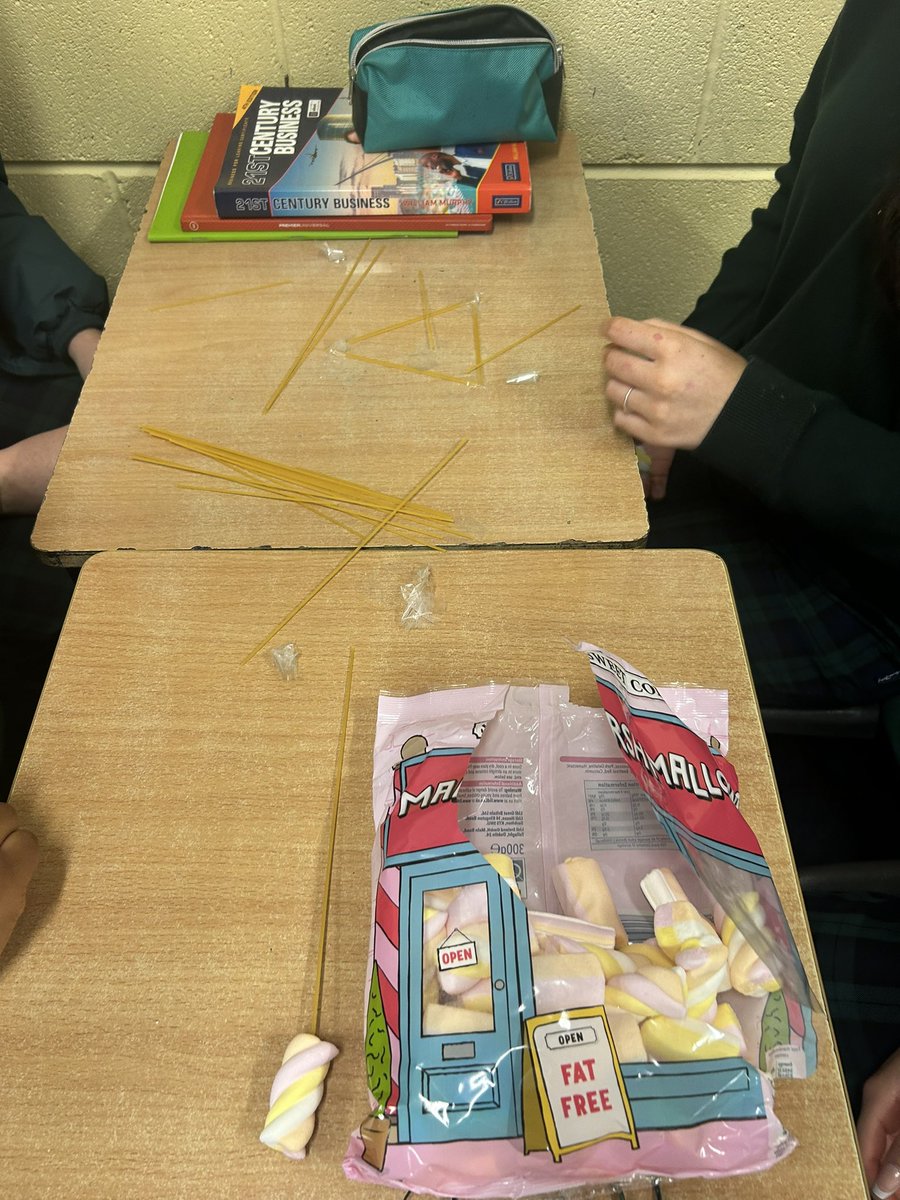 A great start to a Tuesday morning - the Marshmellow challenge!!! As always, thank you to <a href="/RachaelBiddulph/">Rachael Biddulph</a> 💡