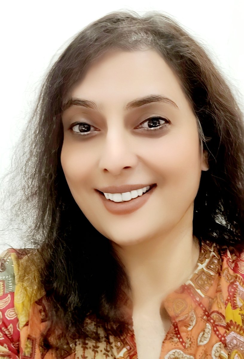 The Department of Chemistry, Ashoka University congratulates Professor Vidya Avasare on being honored with the prestigious CRS Bronze Medal Award by Chirantan Rasayan Sanstha! 🏅This award celebrates her excellent achievements in research and innovation.

#Ashokauniversity