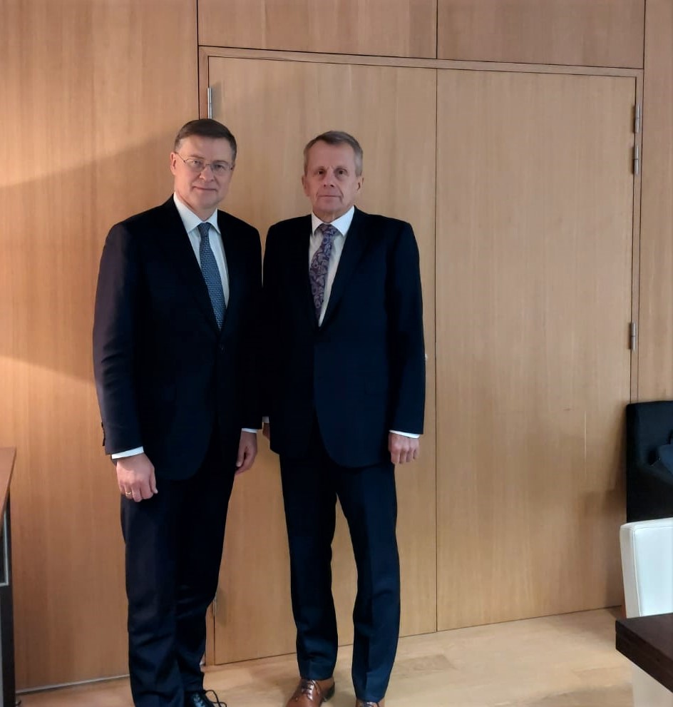 Valdis Dombrovskis tweet media