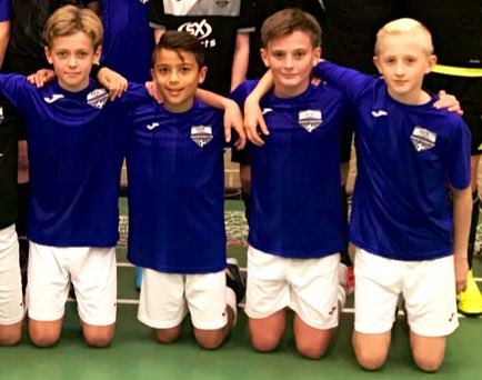 Kev Stanbridge (@kevstanbridge) on Twitter photo Well done Airidas 🙌 🏴 🟣⚪️
#Futsal 🤝 #Football
<a href="/Gol_Futsal/">Gol FFC</a> <a href="/WestHam/">West Ham United</a> <a href="/EnglandFutsal/">England Futsal</a> Well done Airidas 🙌 🏴 🟣⚪️
#Futsal 🤝 #Football
<a href="/Gol_Futsal/">Gol FFC</a> <a href="/WestHam/">West Ham United</a> <a href="/EnglandFutsal/">England Futsal</a>