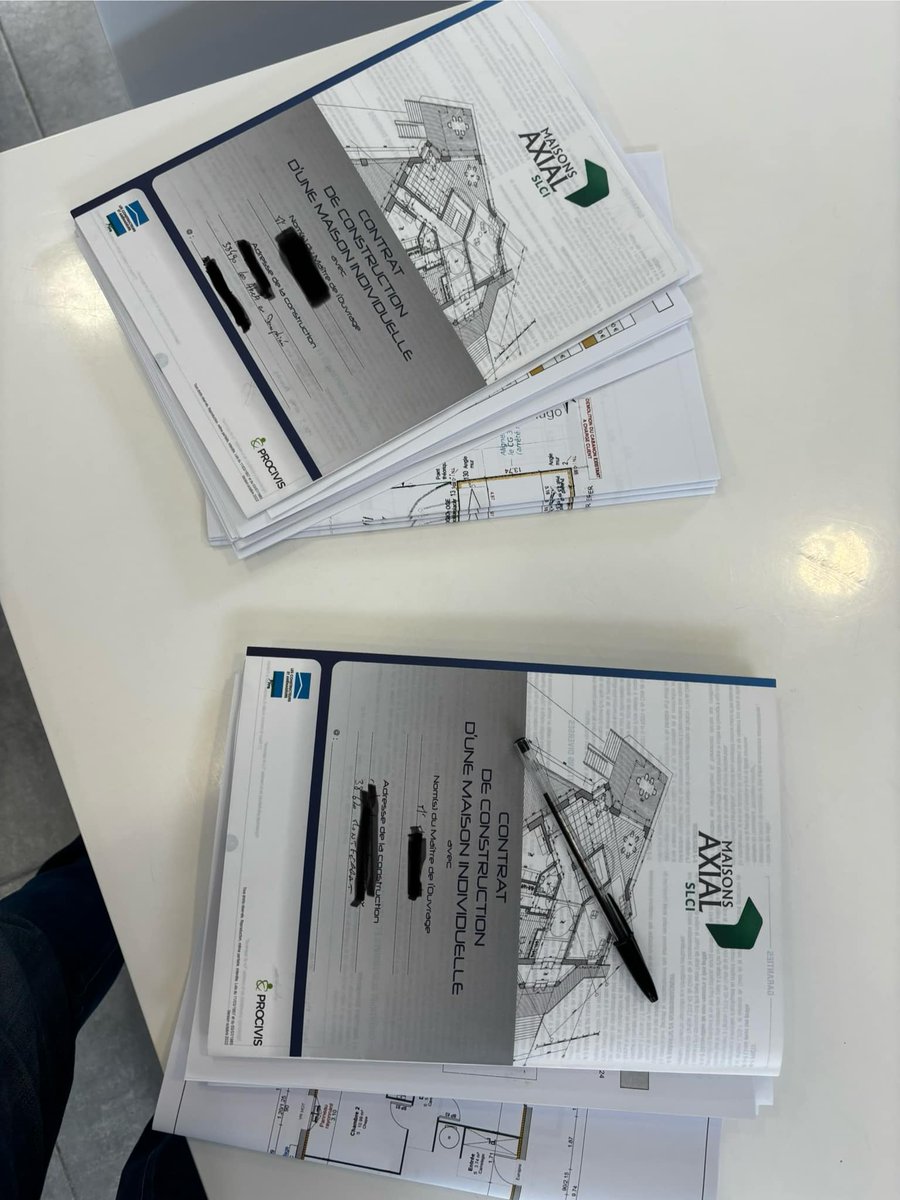 Nous sommes ravis d'annoncer la signature de plusieurs nouveaux contrats de construction au cours du mois passé ! Une belle lancée qui témoigne de la confiance que nous accordent nos clients. 🏡✨

Vous avez un projet de construction ?
👉 ow.ly/f1BC50TQAfc

#MaisonsAxial