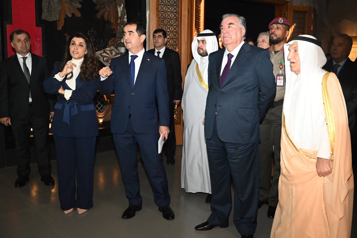 EmomaliRahmonTJ's tweet image. On November 4, the President of the Republic of #Tajikistan Emomali Rahmon, as part of his official visit to the State of Kuwait, visited Al Salam Palace Museum, which is located in the Shuwaikh area of the city of #AlKuwait.