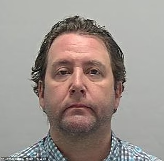 TrueCrimeUpdat's tweet photo. Scott Paterson, 45, of #Stotfold, #Bedfordshire, has been sentenced to life in prison with a minimum of 20 years for the murder of his 74-year-old landlady, Annette Smith
Paterson suffocated Annette with a pillow on November 8, 2023, then dismembered her body & hid the remains in a storage unit
He attempted to cover up the crime by sending emails & Moonpig cards to Annette's family & friends, pretending she was still alive
Paterson, who was heavily in debt, had been selling Annette's jewelry online before & after her death. He confessed to police that he had planned the murder for weeks, claiming he "snapped" due to the demands of caring for Annette after her stroke
π#TrueCrime
Please share to spread awareness
DISCLAIMER: The information shared is based on initial reports, may not be fully verified, & is presented as alleged. Details are subject to change as investigations proceed