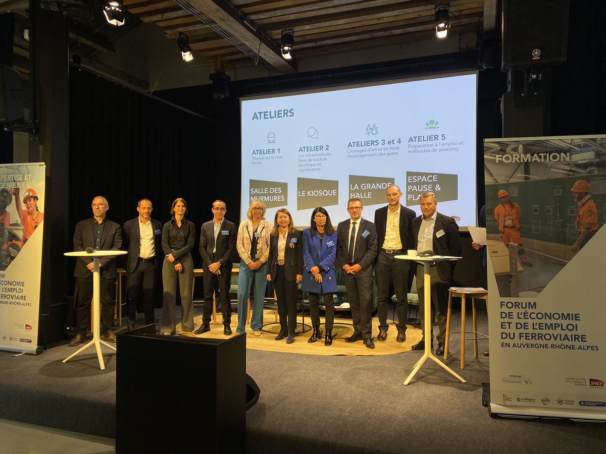 Hier se tenait le 1er forum de l’économie et de l’emploi du ferroviaire en Auvergne-Rhône-Alpes ✅
 
Une matinée riche d’échanges entre les entreprises, acteurs de l’emploi et de la formation, partenaires financiers et <a href="/SNCFReseau/">SNCF Réseau</a> 🤝
 
Un grand merci à tous les participants !