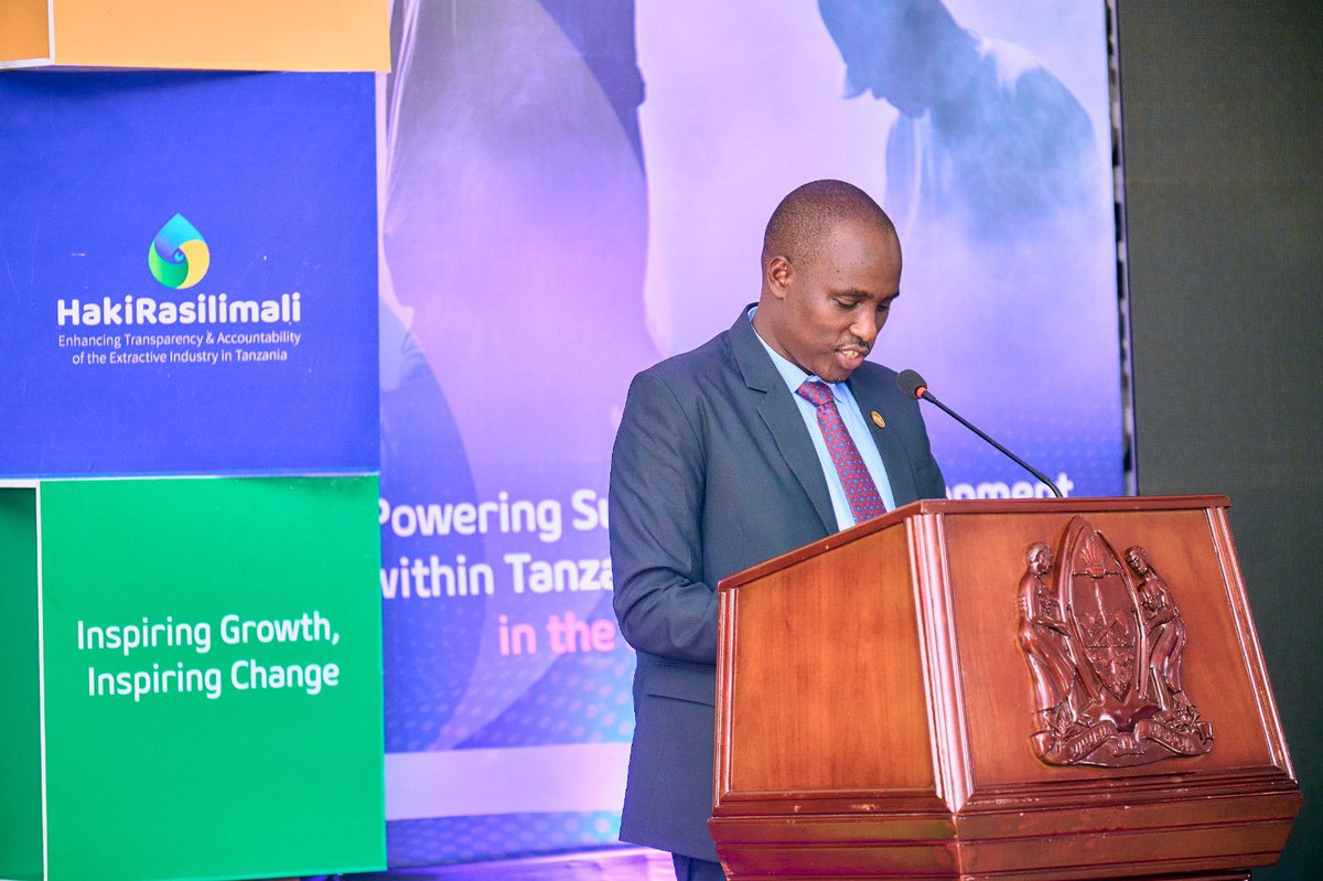 "Sekta ya Uziduaji inabeba maono ya dhamana ya kukuza Pato la Taifa, wakati huo huo kuongeza kwendana na Mabadiliko ya Kidunia"
Mhe. Dotto Biteko, Naibu Waziri Mkuu.
#JukwaalaUziduaji2024 
#SustainableEnergyTz 
<a href="/HakiRasilimali/">HakiRasilimali</a>