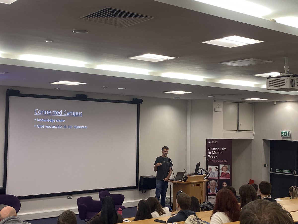 ameliedacostaa's tweet photo. Day two of Journalism and Media week being kicked off by Richard Knight, representing Screen Yorkshire, where he mentioned that “The more they can hire locally, the better” when speaking about filmmaking in Yorkshire

@LeedsTrinity @JournalismWeek #LTUJMW #LTU https://t.co/VL1ztQ1uoj