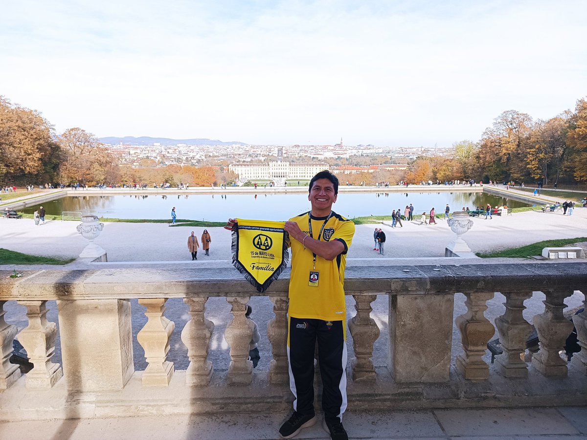 cchango's tweet image. 15 de Mayo en Vienna
🧠Con cerebro y corazón❤️
👨‍👩‍👧‍👦La Cooperativa de la Familia👨‍👩‍👧‍👦
🇪🇨Quito-Latacunga-Ambato🇪🇨