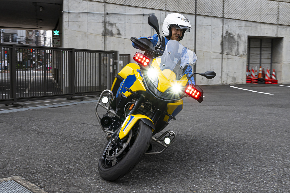 ビー・エム・ダブリュー株式会社は、首都高パトロール株式会社向けに