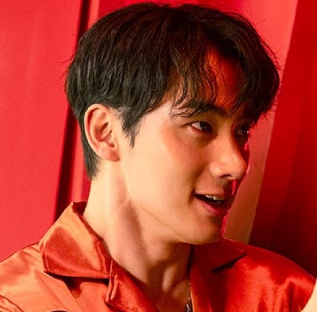junggaramworld's tweet photo. Jung Ga Ram as Noh Jun- Seo, a celebrity who run a Gangnam club named "Hyena".. How it will be??!!! 😱😱

#junggaram #gangnambside #정가람 #강남비사이드 https://t.co/H4pp9tS3wB