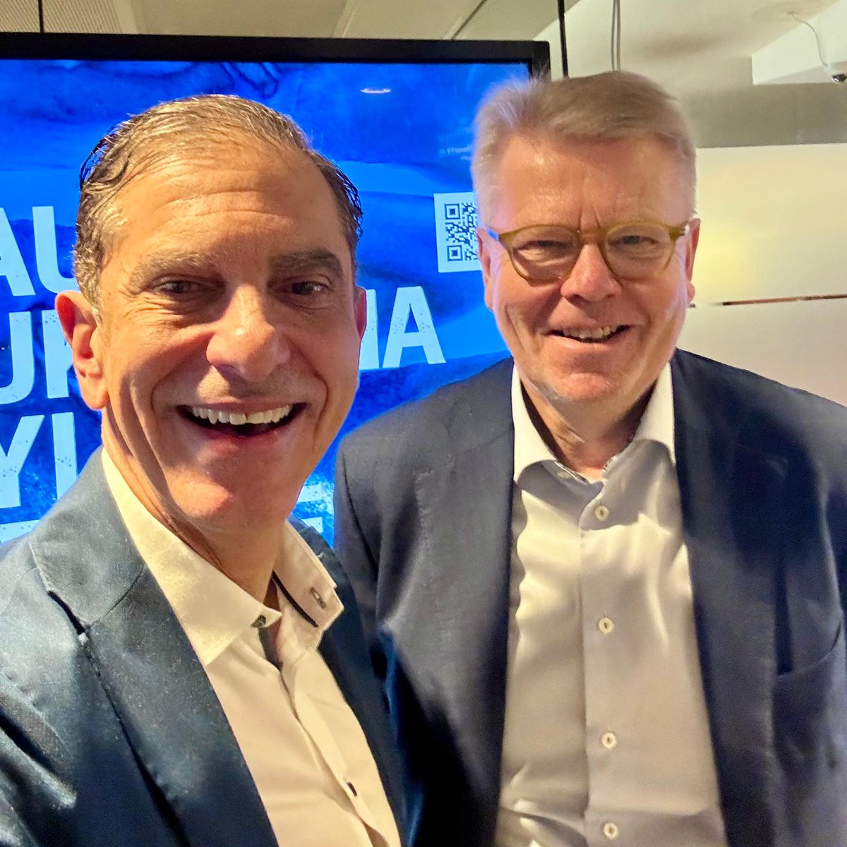 André Noël Chaker (@anchaker) on Twitter photo Inspiroiva aamu <a href="/jyrihakamies/">Jyri Häkämies</a> kanssa!
Suomen elinkeinoelämä tarvitsee osaavia maahanmuuttajia. USA:ssa jopa 40 % Fortune 500 -yrityksistä on maahanmuuttajataustaisten perustamia, kun taas Suomessa vastaava luku on alle 1 %. On korkea aika toimia ja edistää Suomen kasvua Inspiroiva aamu <a href="/jyrihakamies/">Jyri Häkämies</a> kanssa!
Suomen elinkeinoelämä tarvitsee osaavia maahanmuuttajia. USA:ssa jopa 40 % Fortune 500 -yrityksistä on maahanmuuttajataustaisten perustamia, kun taas Suomessa vastaava luku on alle 1 %. On korkea aika toimia ja edistää Suomen kasvua