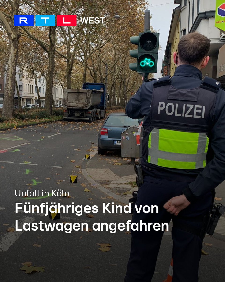 RTLWEST's tweet image. Bei einem #Unfall in #Köln ist ein fünfjähriges Kind schwer verletzt worden. An einer Straßenkreuzung wurde es von einem #Laster angefahren. Laut #Polizei erfasste die Hinterachse des Fahrzeugs das Kind. Dessen Vater war bei dem #Unglück dabei, konnte nicht rechtzeitig reagieren