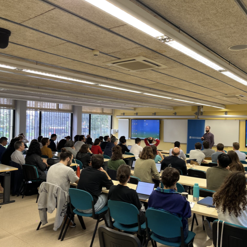 ubeconomics's tweet photo. 🗣️We held the 2nd edition of the UB School of #Economics Young Researchers Meeting to showcase to the @UBFacEcoiEmpres #research community the work done by our young researchers.

👥An opportunity for intergenerational discussion &amp; networking! https://t.co/CHY17q0kQ9 #EconTwitter https://t.co/dCMDoXN47B