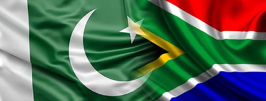pakco_updates's tweet image. #Nov8 
2. #Sarhad chamber of commerce of #KPK and #Pakistan-#SouthAfrica #Trade Federation  decided to launch joint initiatives to attract foreign investment in various potential sectors of #KPK. The visiting delegation said people want to invest but need the chamber's support.