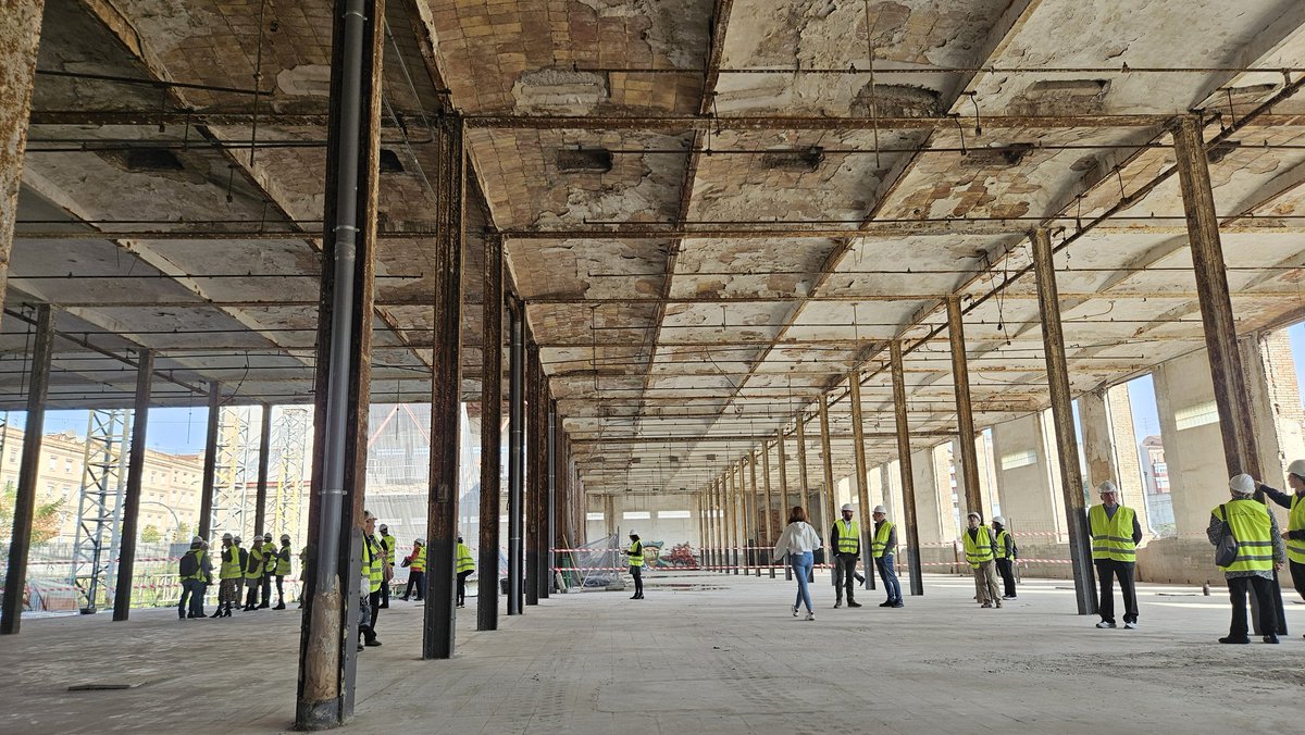 🔛 Comencen les obres de rehabilitació de les façanes i cobertes de la Fàbrica Nova, que acollirà la <a href="/upcmanresa/">UPC Manresa</a>.

L'antic espai fabril esdevindrà un pol de formació i recerca, de la mà de l'<a href="/ajmanresa/">Ajuntament de Manresa</a> i la #UPC.