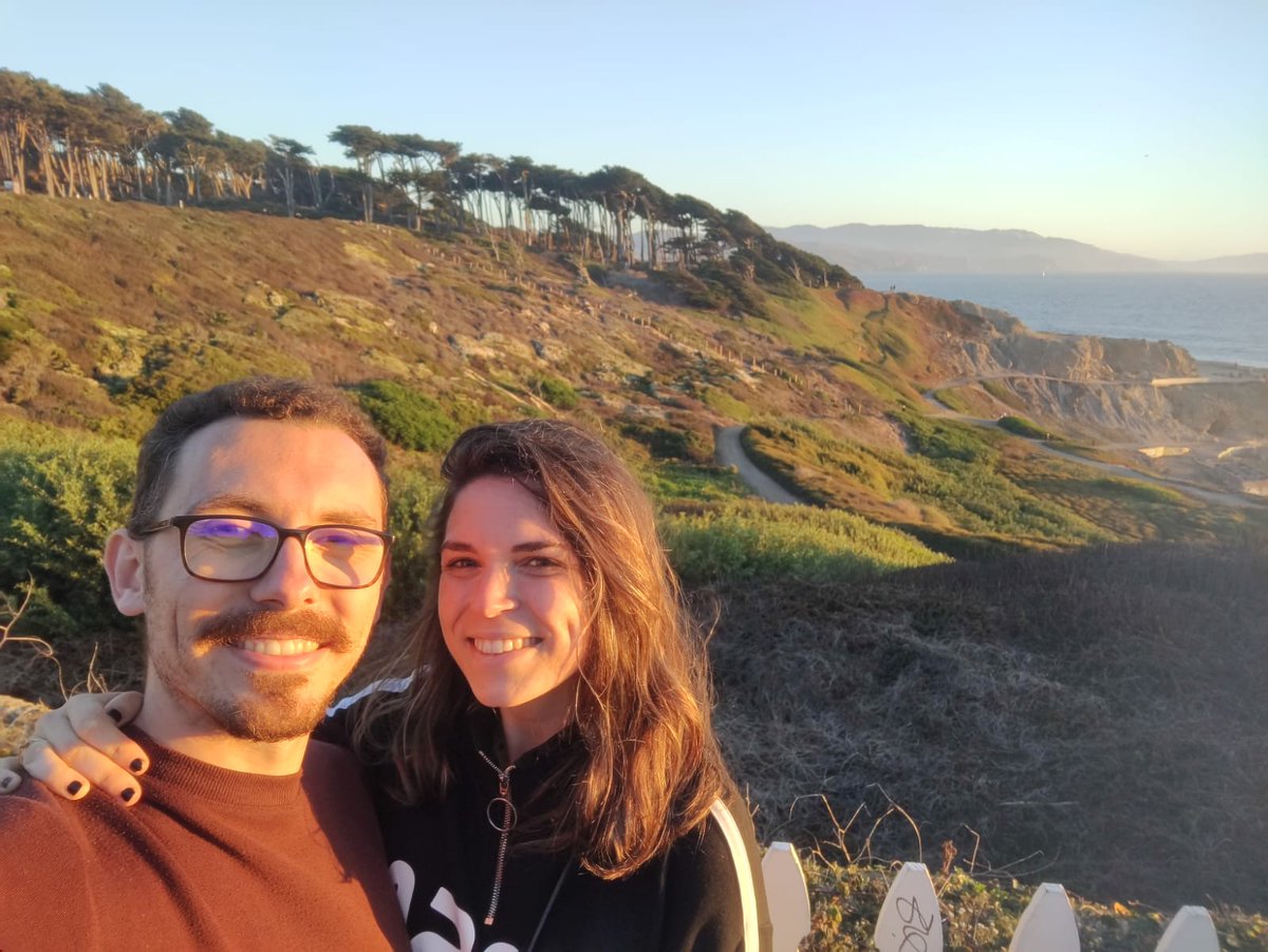 📢 It’s out!! 🎉 Huge thanks to everyone involved, and especially to my partner-in-crime <a href="/PauBadiaM/">Pau Badia i Mompel</a> 🥸🧡 Swipe for ‘Before and After’ pics. 10 years together, and maybe just a little bit wiser 😉 Després de no fer projectes junts a la carrera, aquest ens ha sortit prou bé😋