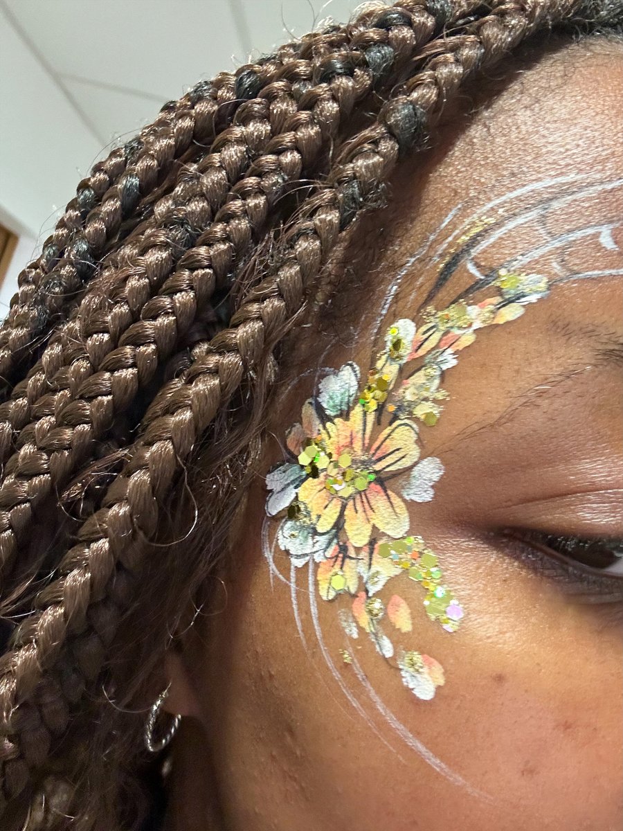 Chelsea Community Hospital School tweet media