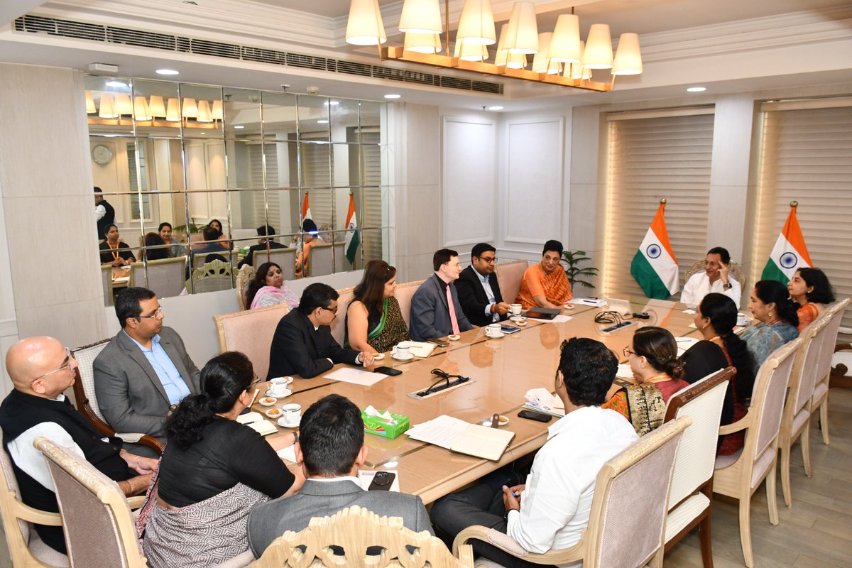 AmchamIndia's tweet photo. AMCHAM India sincerely thanks Hon'ble Minister of State, Mr. @JitinPrasada  @GoI_MeitY @DoC_GoI for taking the time to engage with our members. The insightful discussion on company operations in India, their value addition, product strategies, CSR contributions, and job creation was invaluable. The Minister's vision for the growth of U.S. technology companies in India illustrates the strength of the future for U.S.-India tech collaboration.

#USIndiaTech #GrowthOpportunities #StrategicVision #AmChamIndia #TechCollaboration #JobCreation #CSR #Innovation #skilling

Ankur Malhotra @honeywell  | Tabrez Ahmad @Dell  Technologies| Sandeep Aurora @Microsoft  | Bishakha Bhattacharya @awscloud | 
Arvind Chandrashekar @AMD | Dipakshi Mehandru @intel | Harish Krishnan @Cisco | @Ranjana_AmCham  | Pranav Mishra