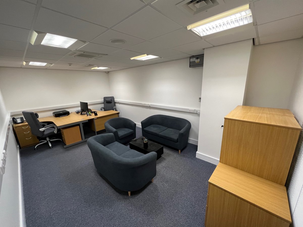 BRFCBusiness's tweet photo. Have you ever considered basing your Business at Ewood?

Blackburn Rovers Business Centre, located within the iconic Ewood Park🏟️home of @Rovers now have a few Suites available from just £262.77 + vat per month. 

Call today to arrange a viewing on
📲0⃣1⃣2⃣5⃣4⃣5⃣0⃣8⃣1⃣3⃣9⃣💼💻⚽️ https://t.co/IwGRRigKhP