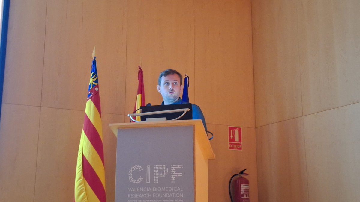 XV ApoRed meeting (@aporeunion) on Twitter photo <a href="/ColladoLab/">ColladoLab</a> <a href="/HaploXGlobal/">HaploX Global</a> <a href="/ebioNova/">bioNova científica</a> <a href="/Merck/">Merck</a> <a href="/MedChemExpress/">MedChemExpress</a> <a href="/Co_Biologists/">The Company of Biologists</a> The next speaker is Federico Lucantoni <a href="/fede_luca_toni/">Federico Lucantoni</a> from <a href="/CIPFciencia/">CIPF</a>, also chair of the session, presenting his investigation on how the Activation of ROCK1 Increase the Occurrence of Entosis in Breast Cancer Cells <a href="/ColladoLab/">ColladoLab</a> <a href="/HaploXGlobal/">HaploX Global</a> <a href="/ebioNova/">bioNova científica</a> <a href="/Merck/">Merck</a> <a href="/MedChemExpress/">MedChemExpress</a> <a href="/Co_Biologists/">The Company of Biologists</a> The next speaker is Federico Lucantoni <a href="/fede_luca_toni/">Federico Lucantoni</a> from <a href="/CIPFciencia/">CIPF</a>, also chair of the session, presenting his investigation on how the Activation of ROCK1 Increase the Occurrence of Entosis in Breast Cancer Cells