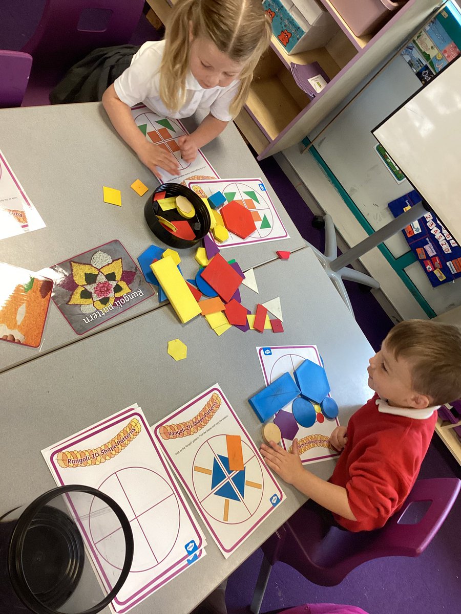 SteadLianne's tweet image. We’ve had a busy first morning back in reception 😀@_MrsBG @stjs_staveley #eyfsCL #eyfsPD