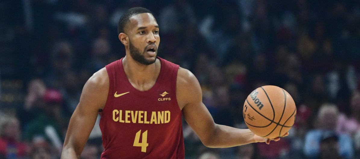 ItsDebatable__'s tweet image. Out of all 4 players , who will win Most Improved Player of the year ? #NBA #hoops #basketball