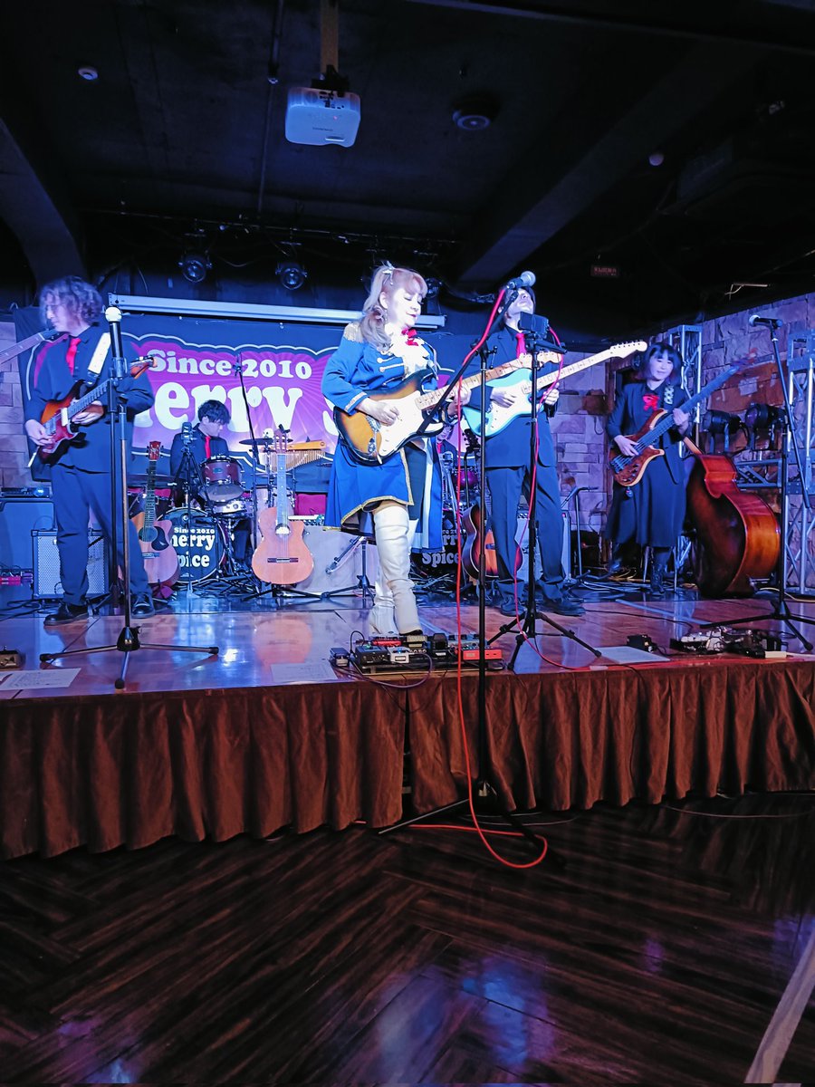 sumitoshi's tweet image. 2024/11/3 今年もCherry Spice ディナーショー鑑賞して来ました。
仲間と大盛り上がりでした。