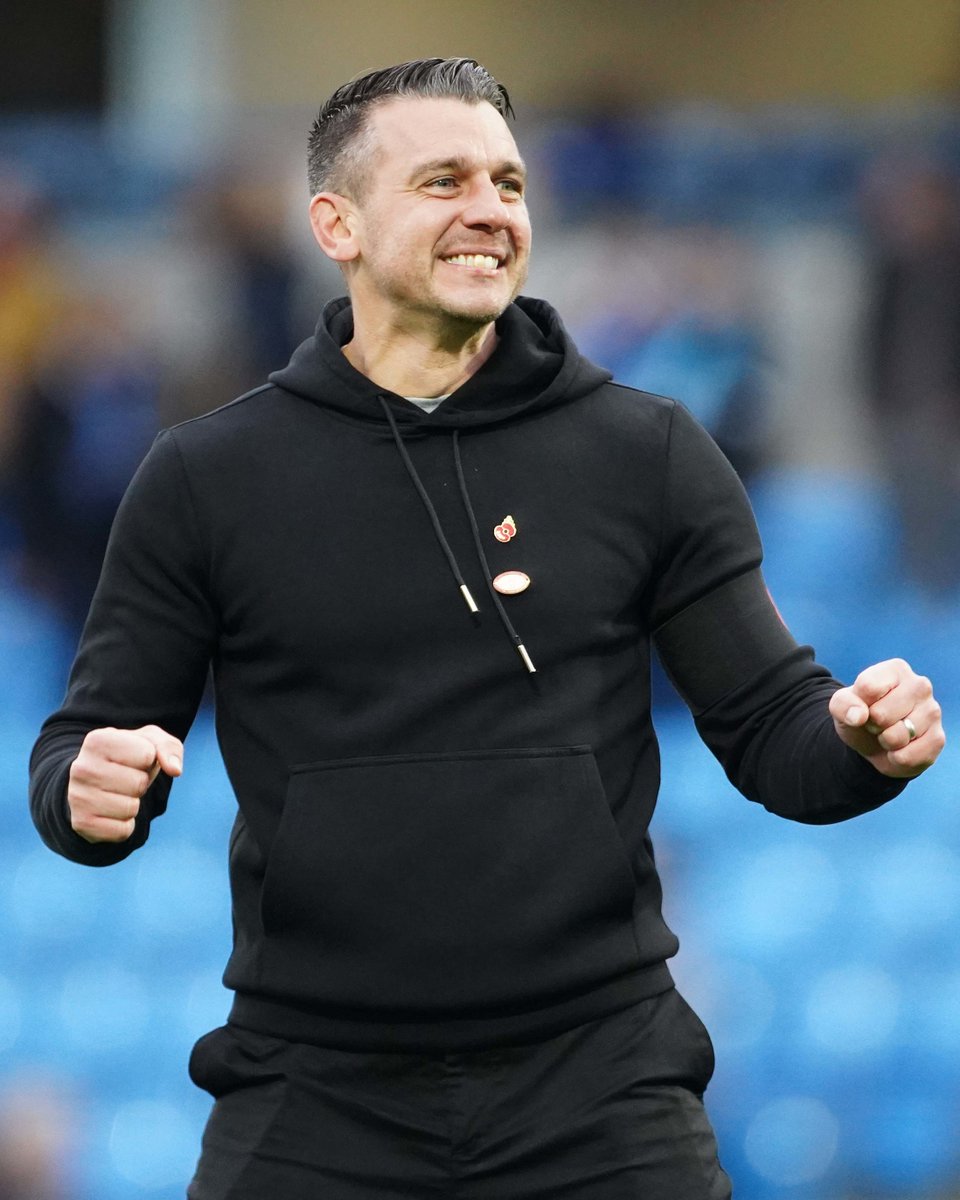 Wycombe Wanderers (@wwfcofficial) on Twitter photo 👏 Matt Bloomfield has been shortlisted for the <a href="/SkyBetLeagueOne/">Sky Bet League One</a> Manager of the Month award for October after the Chairboys collected 13 points from a possible 15, scoring 12 goals. 👏 Matt Bloomfield has been shortlisted for the <a href="/SkyBetLeagueOne/">Sky Bet League One</a> Manager of the Month award for October after the Chairboys collected 13 points from a possible 15, scoring 12 goals.