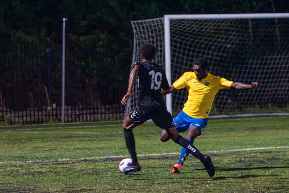 BahamasFootbal1's tweet image. Some great moments from Dynamos F.C. vs. Baha Jrs.! 💥 Final score: [9-0]. 📸⚽️ #MatchRecap