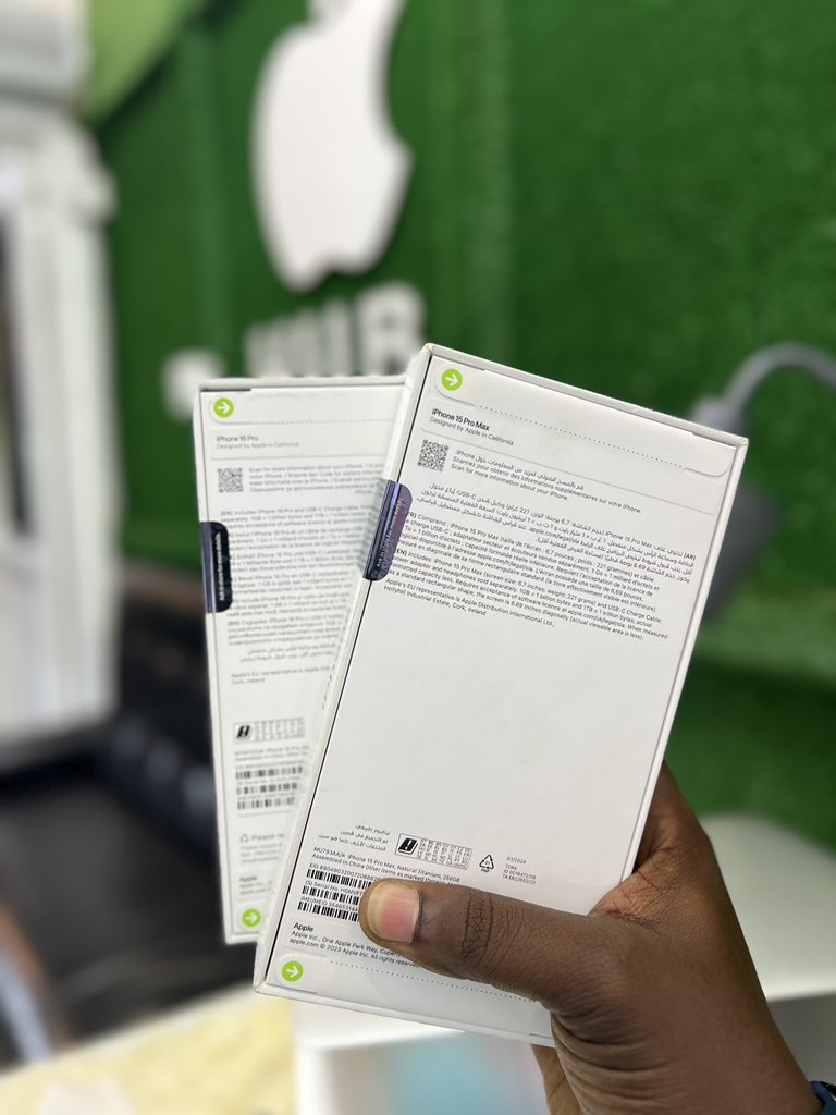 iPhoneHubStore's tweet photo. BRAND NEW NON-ACTIVE IPHONE 15 PRO MAX &amp; IPHONE 16 PRO… 

WARRANTY: 2YEARS 

 Please Contact us: +250 788 329 301 (WhatsApp / Call). https://t.co/8A7dcLtiLN