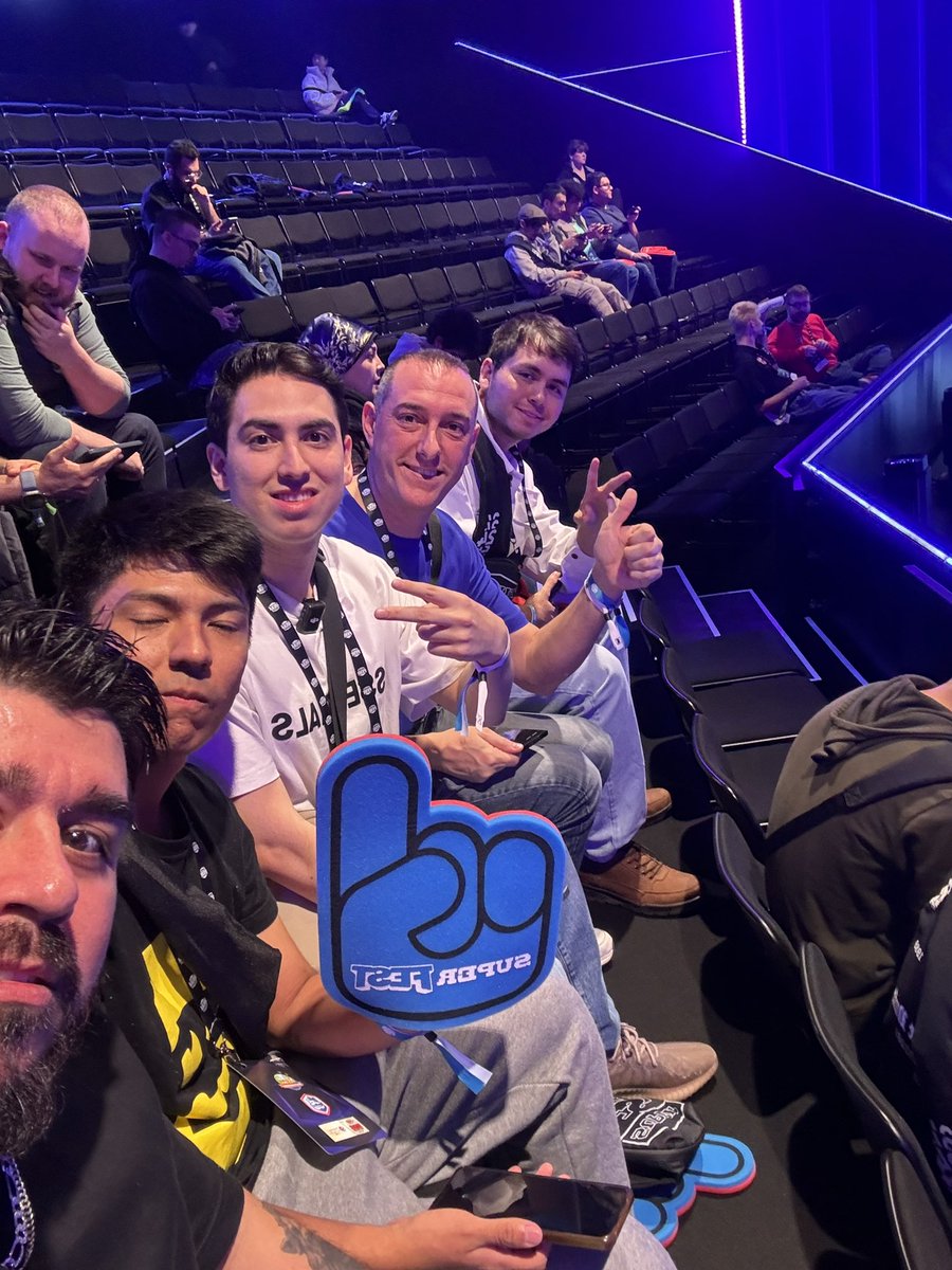 Me la pase de lo mejor con los panas 🇫🇮
Nos vemos pronto cracks 💪🏻😎