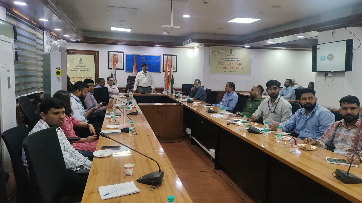 MOMAIndia's tweet photo. A workshop on Preventive Vigilance has been conducted in Ministry of Minority Affairs to learn about proactive strategies to foster transparency, integrity and compliance in workplace. #preventiveVigilance #WorkplaceIntegrity #Transparency @KirenRijiju @GeorgekurianBjp https://t.co/B4XfgLK7zW