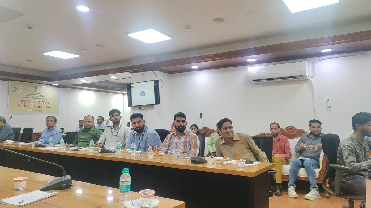MOMAIndia's tweet photo. A workshop on Preventive Vigilance has been conducted in Ministry of Minority Affairs to learn about proactive strategies to foster transparency, integrity and compliance in workplace. #preventiveVigilance #WorkplaceIntegrity #Transparency @KirenRijiju @GeorgekurianBjp https://t.co/B4XfgLK7zW