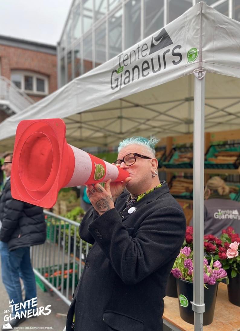 ✅Sansévérino de passage à Lille rend visite à La Tente des Glaneurs et lance son appel à bénévoler 📢
Laissez-vous Tenter 
Inscription ➡️ docs.google.com/forms/d/e/1FAI… ✊🏻