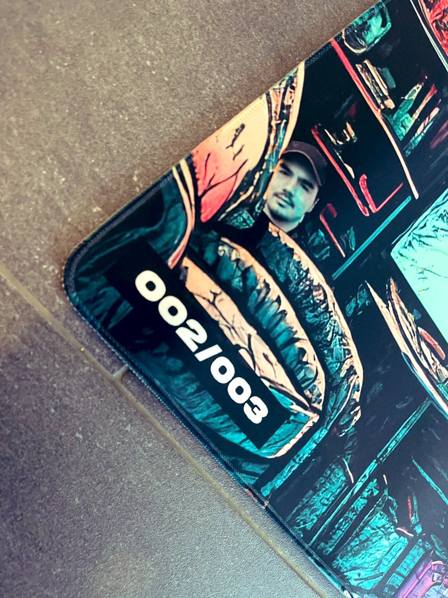 TrilluXe tweet media