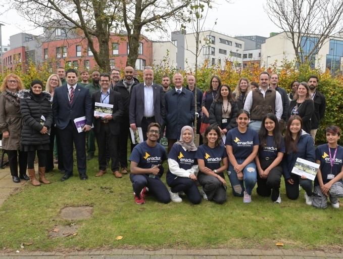 Aston University PR (@astonpress) on Twitter photo 💚|<a href="/AstonUniversity/">Aston University</a> has launched its 2030 sustainability strategy
1⃣7⃣The strategy demonstrates commitment to the United Nations Sustainable Development Goals (SDGs)
🌳Vice-Chancellor Aleks Subic marked the launch by planting an apple tree
👉tinyurl.com/4bm44crh 💚|<a href="/AstonUniversity/">Aston University</a> has launched its 2030 sustainability strategy
1⃣7⃣The strategy demonstrates commitment to the United Nations Sustainable Development Goals (SDGs)
🌳Vice-Chancellor Aleks Subic marked the launch by planting an apple tree
👉tinyurl.com/4bm44crh