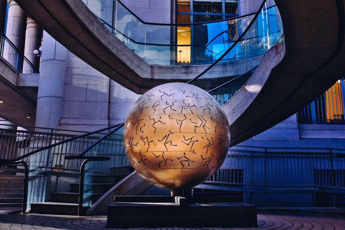UKERC (@ukerchq) on Twitter photo Today's energy landscape is complex, with solar, batteries, and geopolitical tensions shaping the future. Watch here the discussion with <a href="/CarolineKuzemko/">Dr Caroline Kuzemko</a> <a href="/GavinBridge9/">Gavin Bridge</a> and <a href="/mcbrisb/">Dr. Marie Claire Brisbois</a> on how to rethink energy geopolitics for a sustainable and equitable world. lght.ly/i5fco7j Today's energy landscape is complex, with solar, batteries, and geopolitical tensions shaping the future. Watch here the discussion with <a href="/CarolineKuzemko/">Dr Caroline Kuzemko</a> <a href="/GavinBridge9/">Gavin Bridge</a> and <a href="/mcbrisb/">Dr. Marie Claire Brisbois</a> on how to rethink energy geopolitics for a sustainable and equitable world. lght.ly/i5fco7j