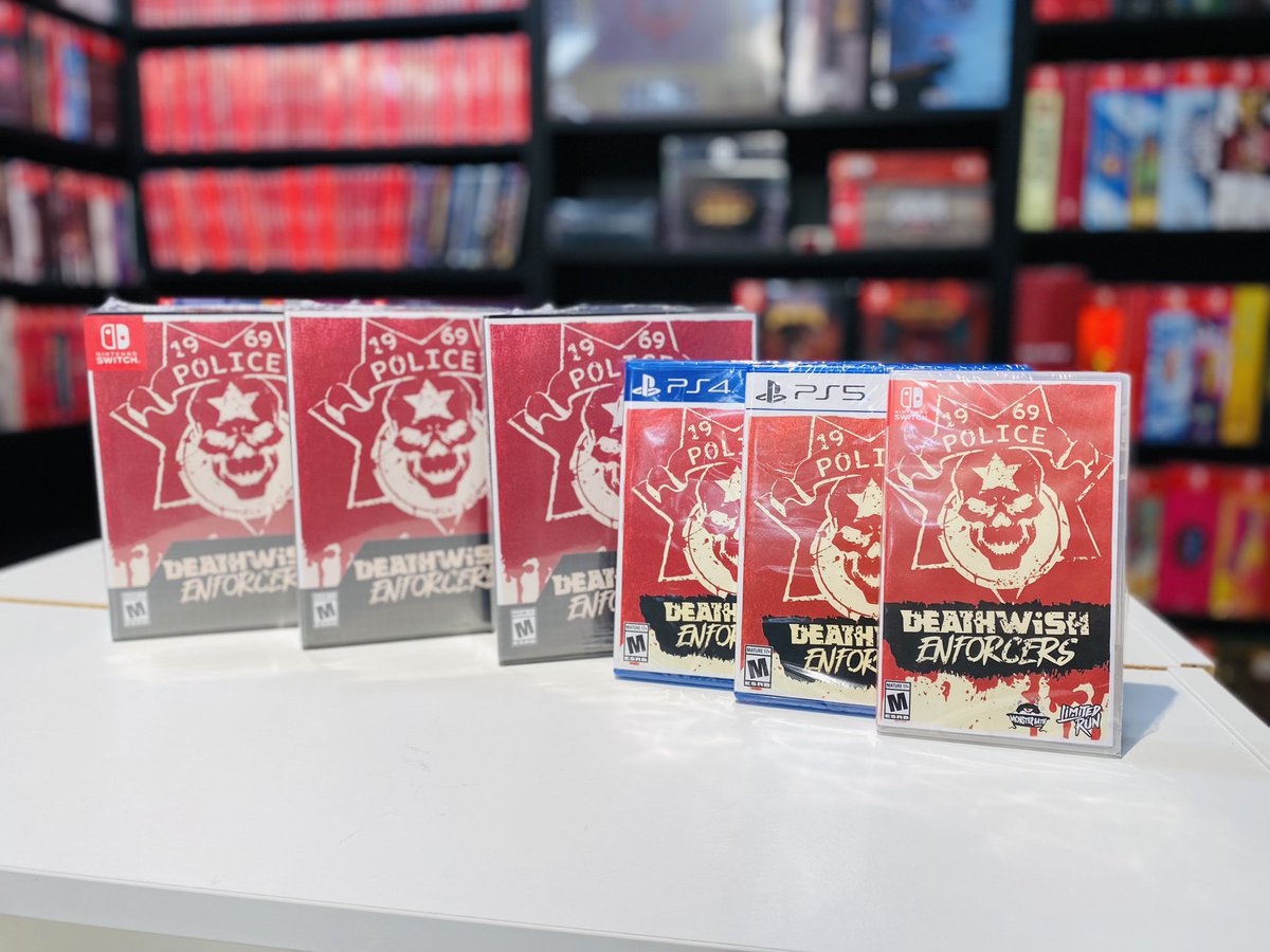 CollectorVault's tweet photo. Doom 🤘🤘🤘

#gamemuseum #videogames #gameroom #gamecollection #raregames #limitedgames #doom #gamemerch https://t.co/gl2dFngyZm