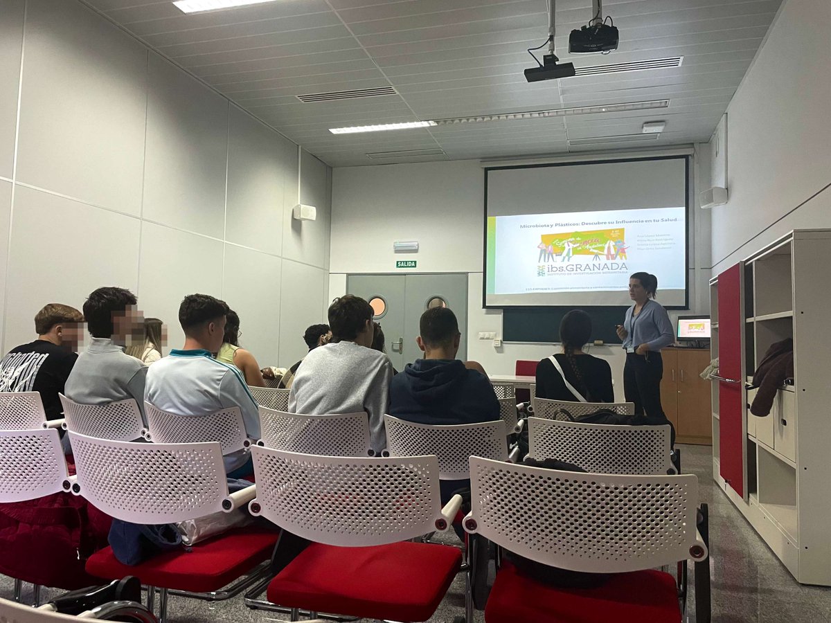 ibs.GRANADA tweet media