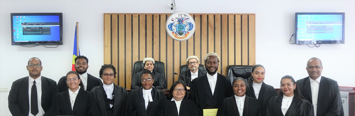 JudiciarySey's tweet image. This Tues. 5 Nov, Mr. Alvine Marie took his oaths and was admitted as an #attorneyatlaw . He completed his pupillage at the Attorney General&apos;s chambers from June 2022 to mid 2024. The ceremony took place at the Palais de Justice before his colleagues, friends, and family.