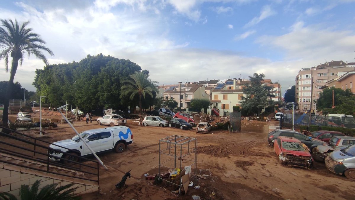 Tras la DANA en Valencia, nuestros equipos han restaurado el 92% de las infraestructuras fijas y el 65% de las móviles. Seguimos trabajando para recuperar instalaciones críticas y normalizar la situación en las zonas afectadas 💪