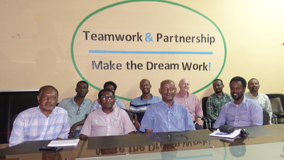 awhitbr's tweet photo. Similar to results reported in Hawassa, Ethiopia, https://t.co/HwGhrLFgrk the team of #MixedFarmingSystems @ILRI @CIMMYT @CGIAR @JimmaUniv Jimma Zone Agricultural Office, Jimma Agr. Research Centre, recently visited the field - resilience, systems intensification, intercropping. https://t.co/TSFyg8dP0P