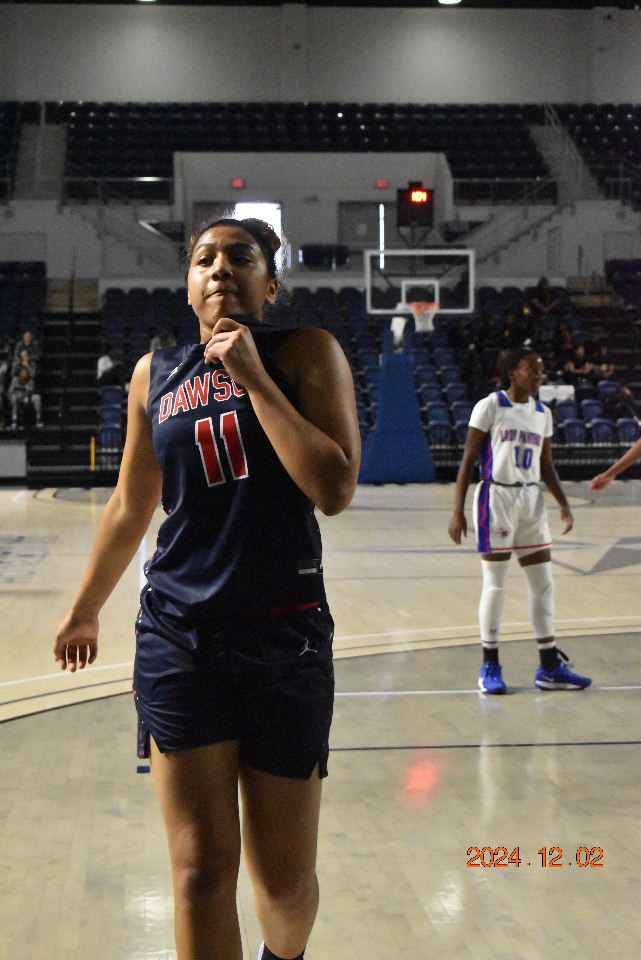 <a href="/jaylynnn_13/">Jaylynn Perez- Richard</a> &amp; <a href="/SarahRGreg10/">Sarah Gregory</a> were a couple of standouts from GAME 2 <a href="/RcsSports/">Jim Hicks</a> #KickoffClassic as both <a href="/HoopsDawson/">Dawson Girls Hoops</a> &amp; @CEKingladyhoops are showing they're in the mix to make very deep runs, story coming <a href="/PGHTexas/">Prep Girls Hoops Texas</a> later today, GO VOTE !!!!!!