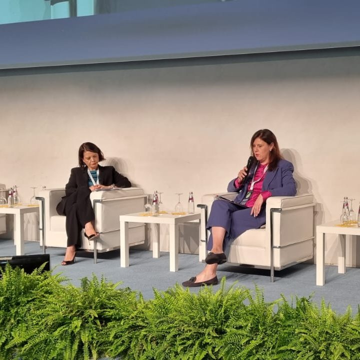 Braga "Ha senso concentrare il dibattito energetico sul #nucleare che non ha una ricaduta immediata senza preoccuparci di come facilitare lo sviluppo di tecnologie già mature"  #statigreen24 #rinnovabili

<a href="/bragachiara/">Chiara Braga</a>