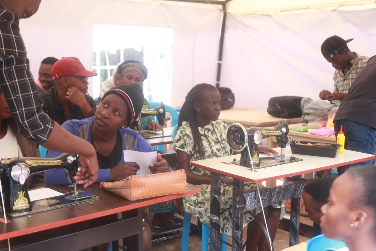 arduganda's tweet photo. Excited to announce the official start of our tailoring and arts & crafts training for refugees with disabilities and their caregivers! 🎉
Supported by @YARID_UG, we kicked off this week by assembling the equipment and setting up for hands-on learning.
#Empowerment
#RWDs https://t.co/H5rYgbCLS9